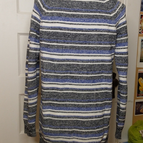Knit Sweater - Picture 7 of 9